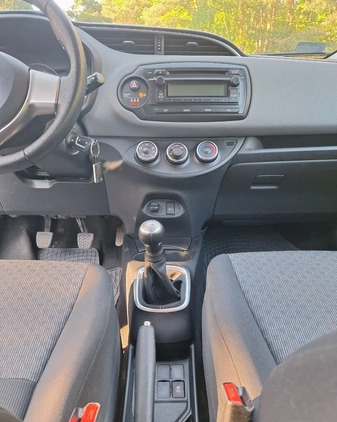 Toyota Yaris cena 38500 przebieg: 74800, rok produkcji 2015 z Warszawa małe 211